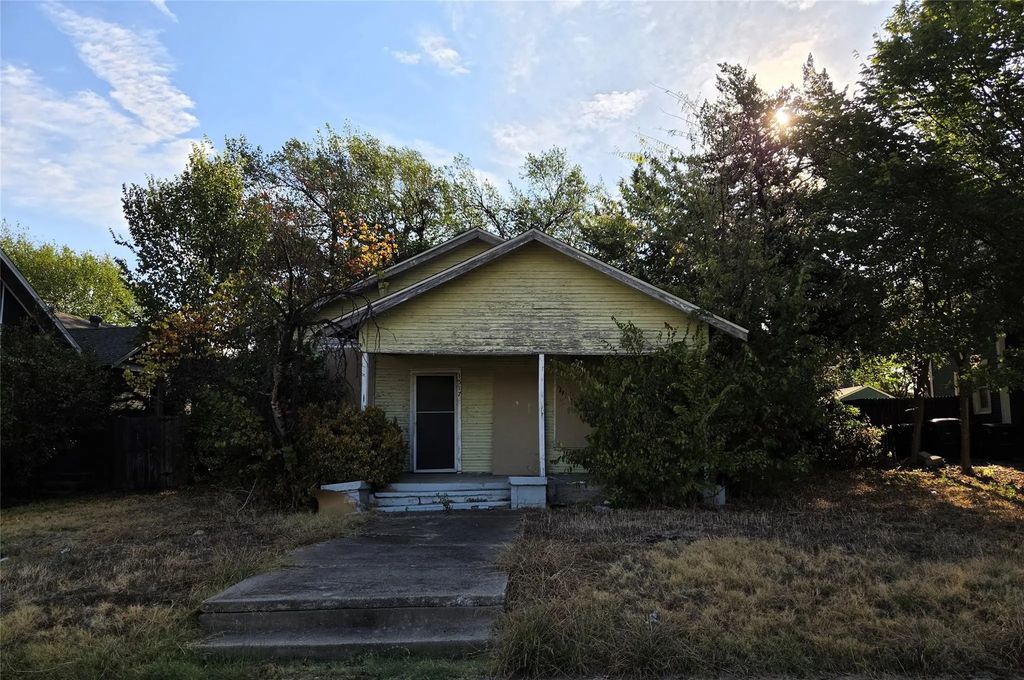 1517 Alston Avenue, Fort Worth