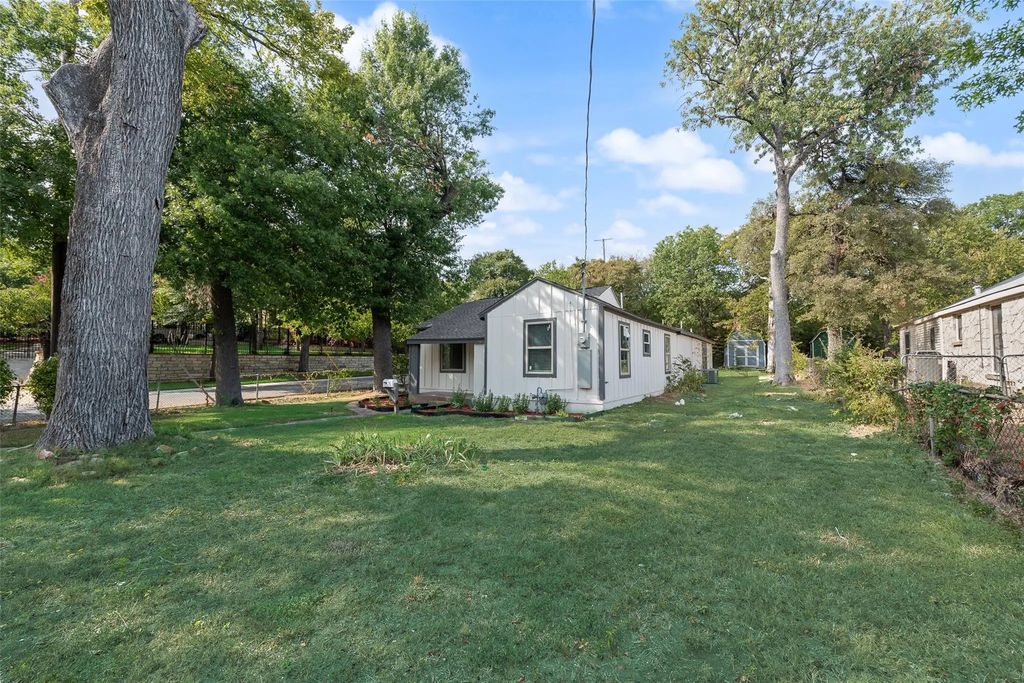 7101 Fairdale Avenue, Dallas
