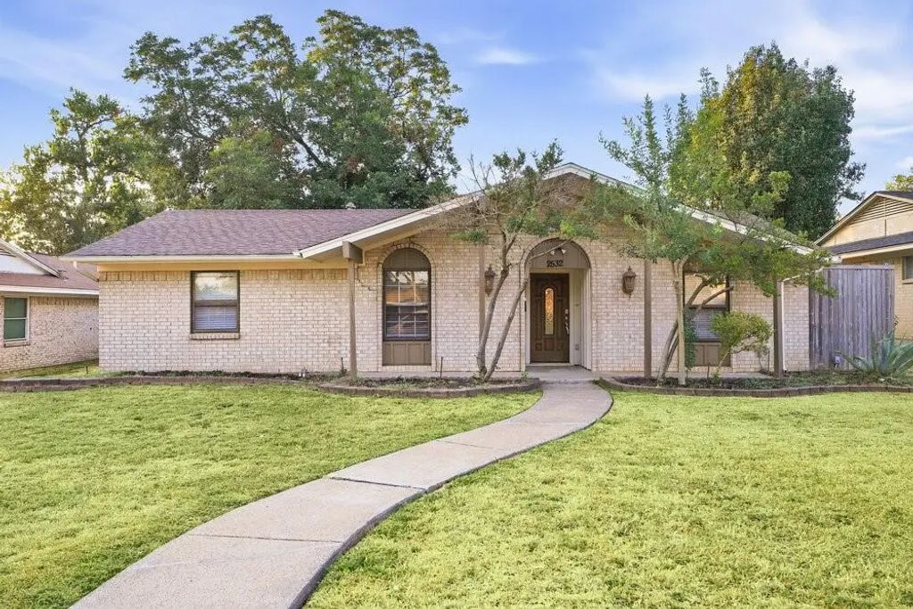 2532 Belhaven Drive, Mesquite