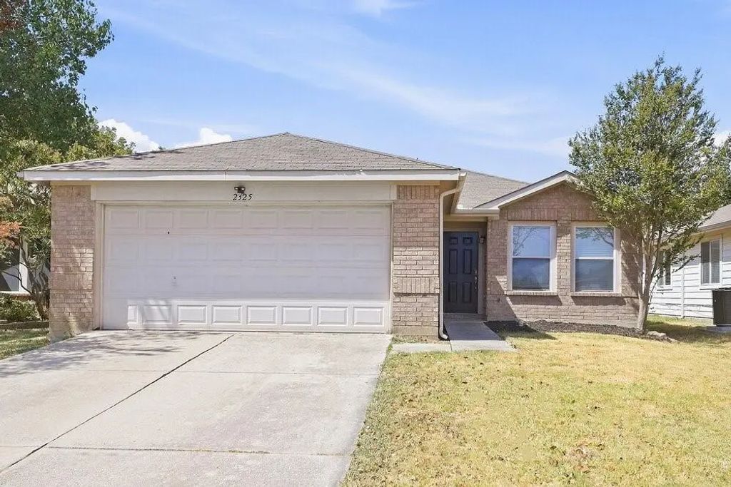 2325 Northway, Denton