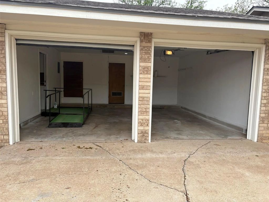 5731 37th Street, Lubbock