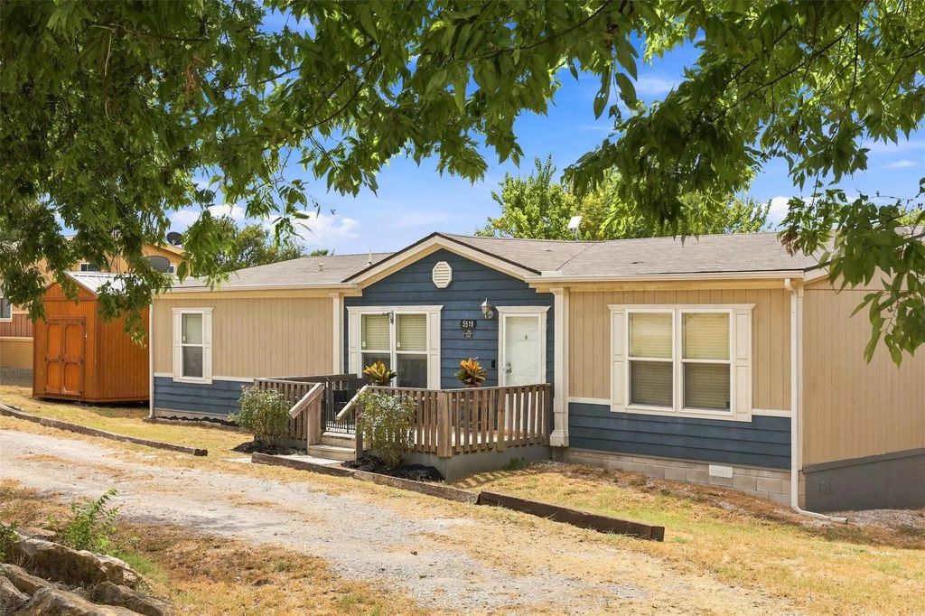 5519 Upper Denton Road, Weatherford