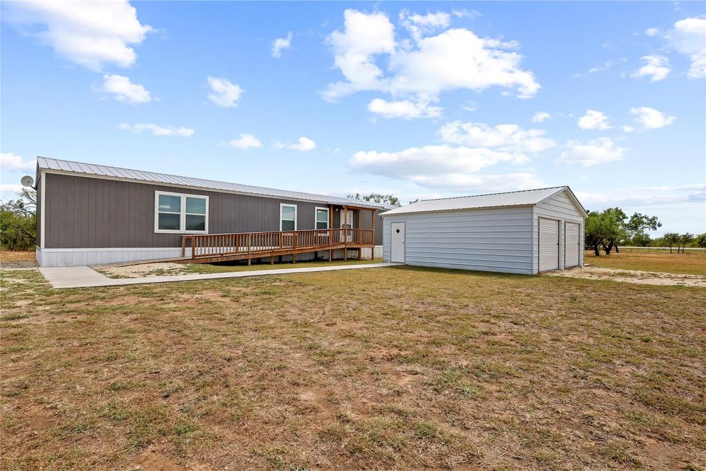 7983-b Us Highway 84, Coleman