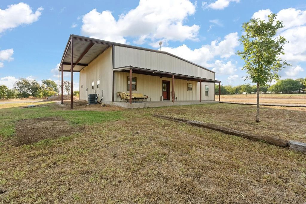 685 County Road 1102, Rio Vista