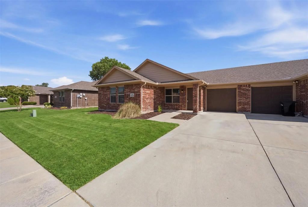 1325 White Sand Drive 1329, Pelican Bay