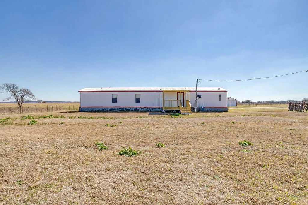 4252 Fm 67, Grandview