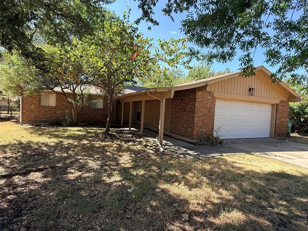 1225 Cordell Street, Denton