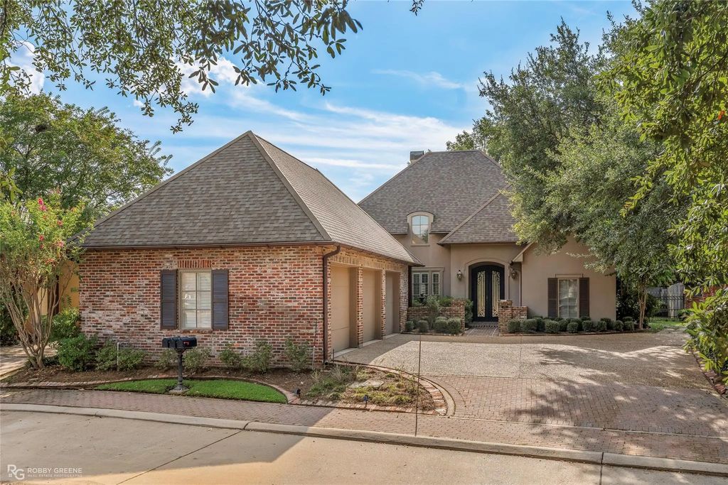 110 Esplanade Court, Bossier City