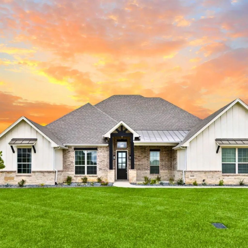1009 Tobey Court, Aledo