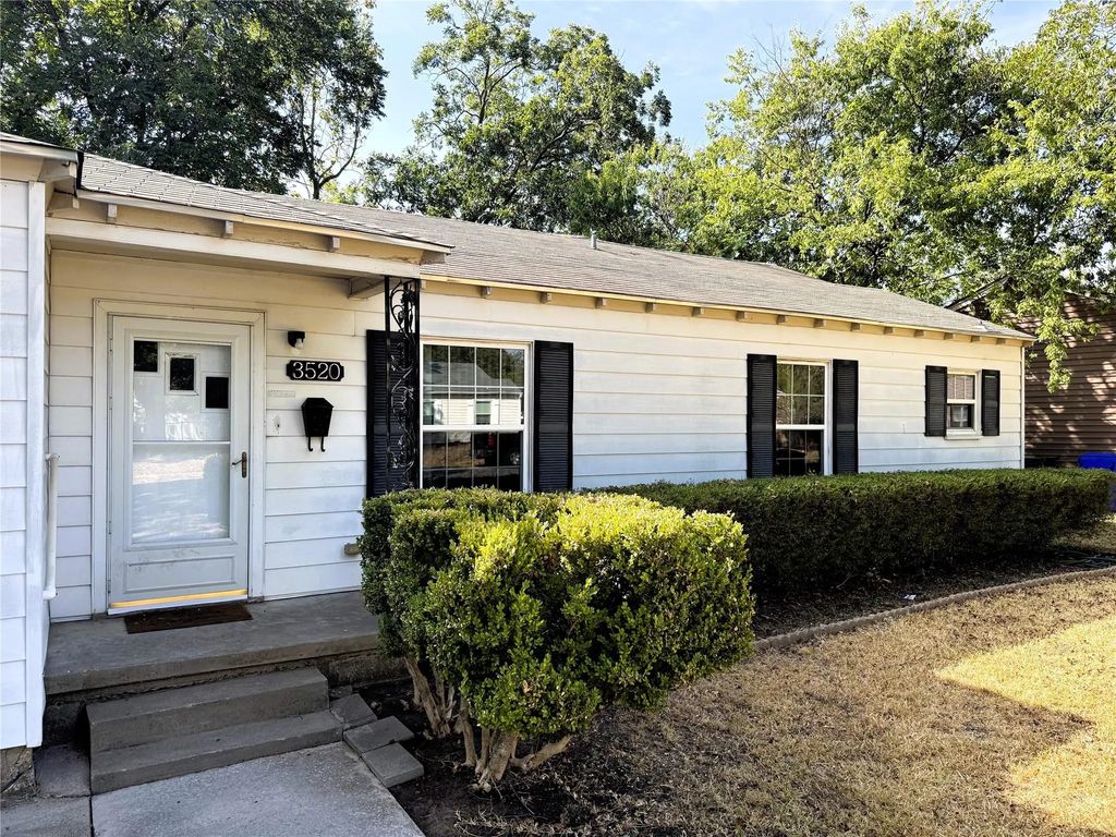 3520 Maple Avenue, Waco