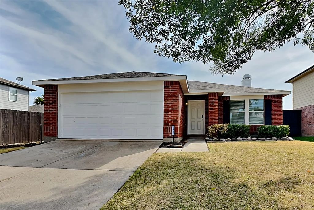 2717 Lazy Oak Drive, Little Elm