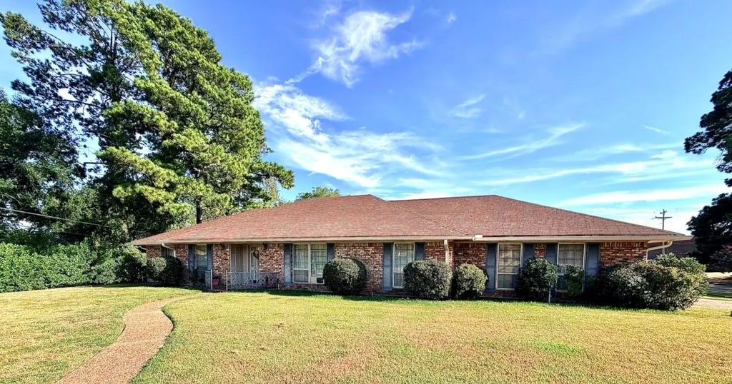 2735 Hoyte Drive, Shreveport