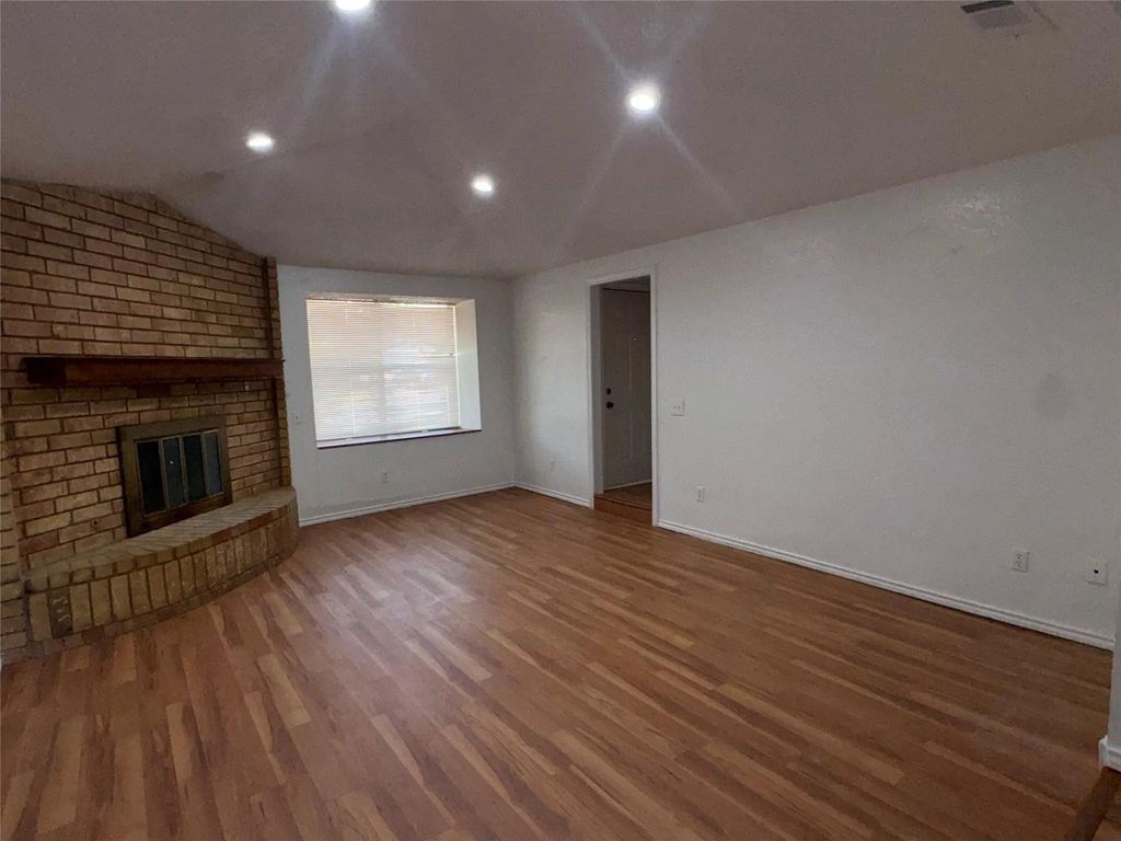 3648 Country Club Drive W, Irving