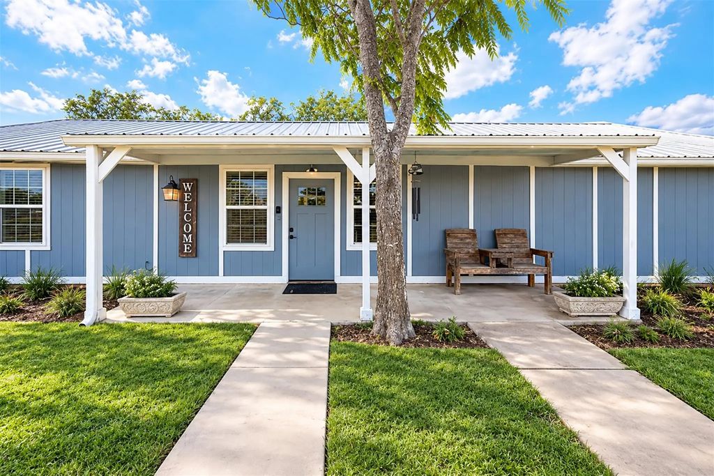 728 Water Oak Street, Dublin