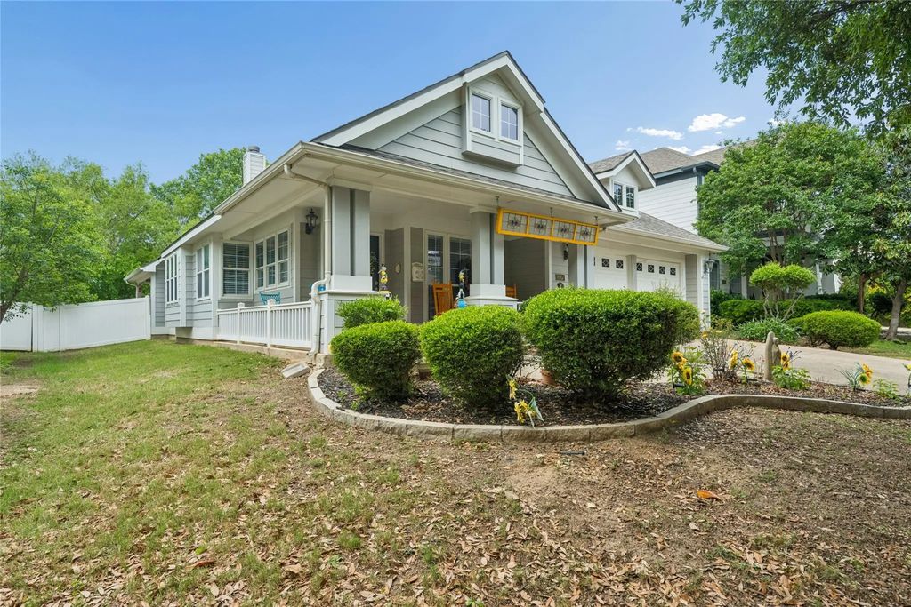 8957 Haas Drive, Fort Worth