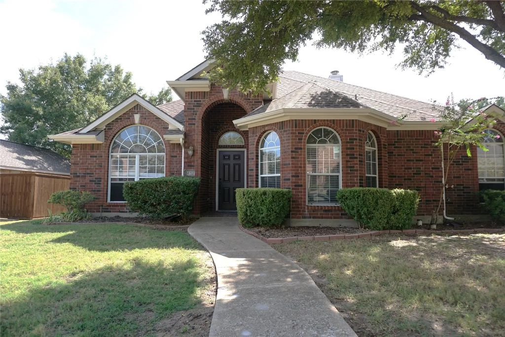 1413 Macrae Court, Allen