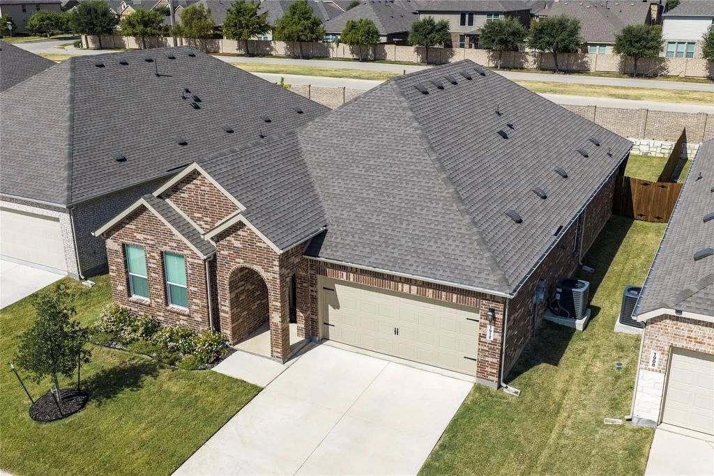 1912 Adams Drive, Little Elm
