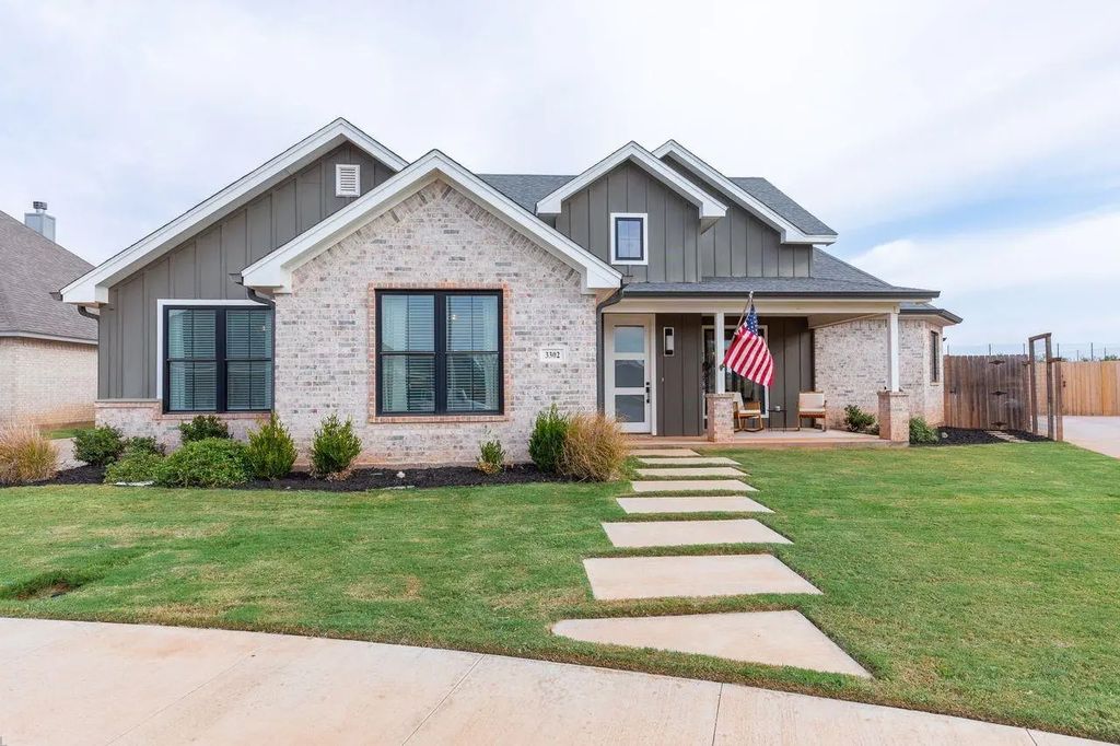 3302 Front Nine, Abilene