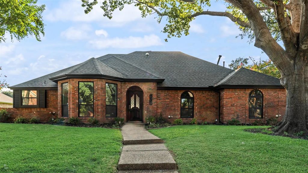6313 Chelsea Way, Garland