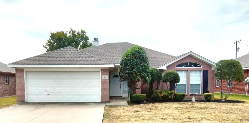 309 Odell Street, Cleburne
