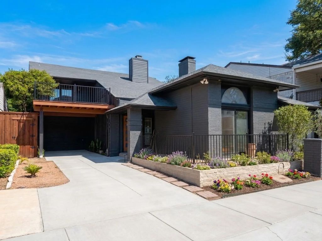 820 Pavillion Street, Dallas