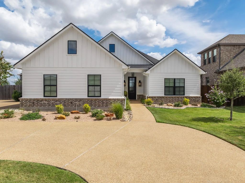 2108 Stinson Court, Lorena