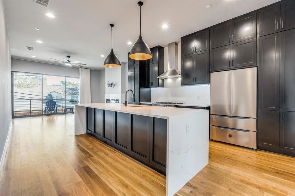 805 Pavillion Street 103, Dallas