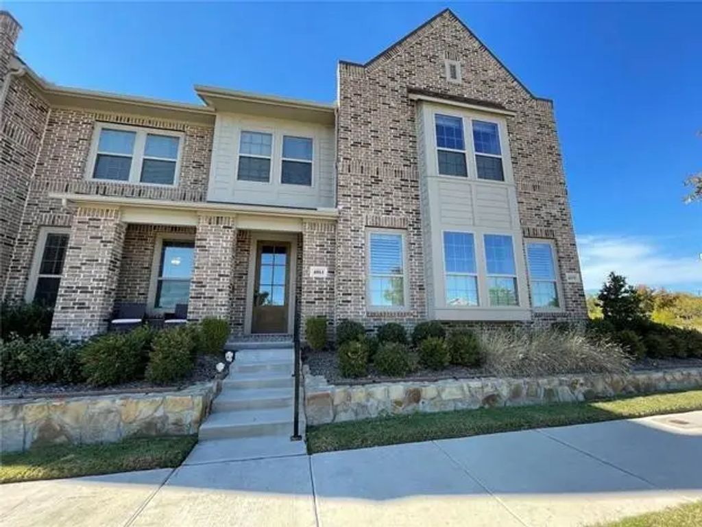 4861 Ellie Lane, Fairview