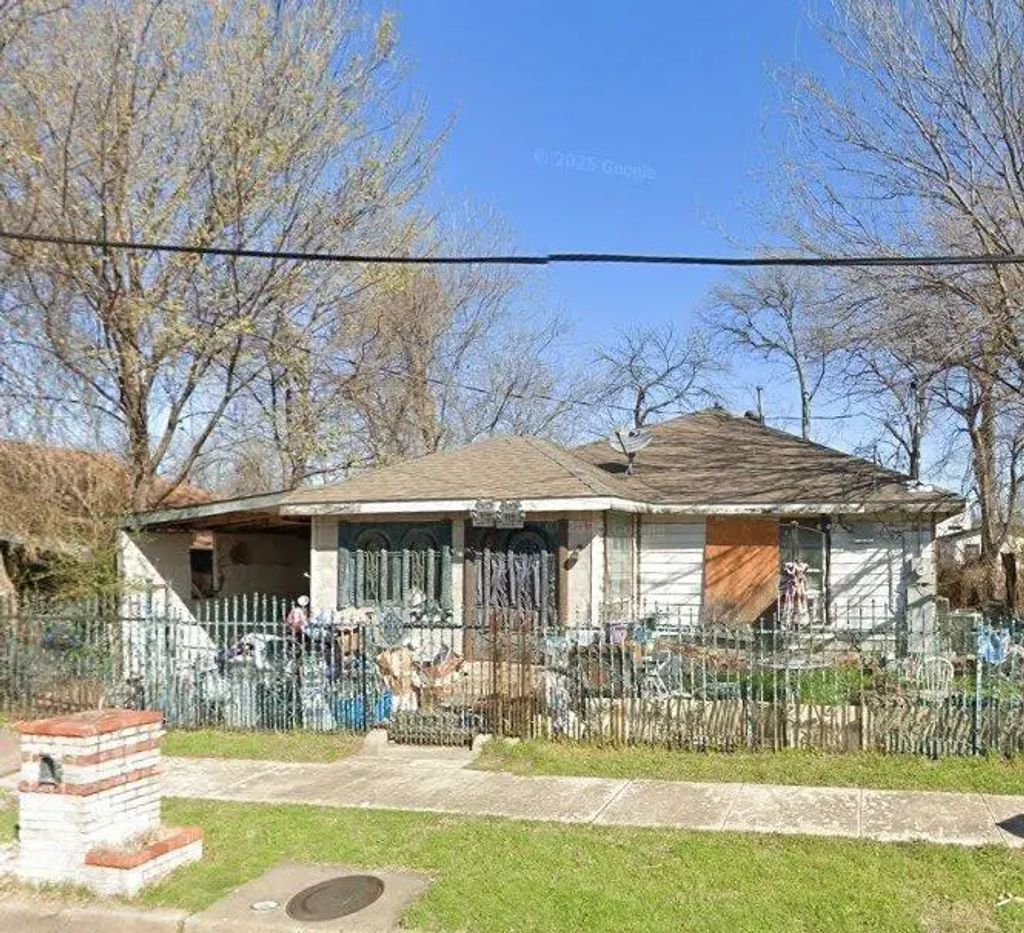 1727 Morris Street, Dallas
