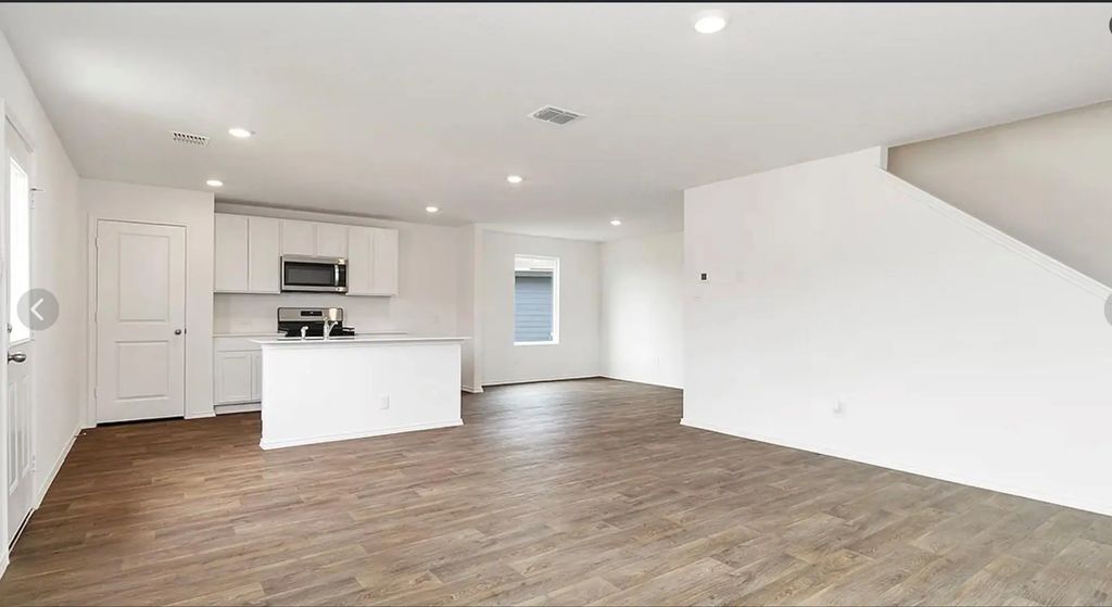 3711 Morning Dew Court, Crandall