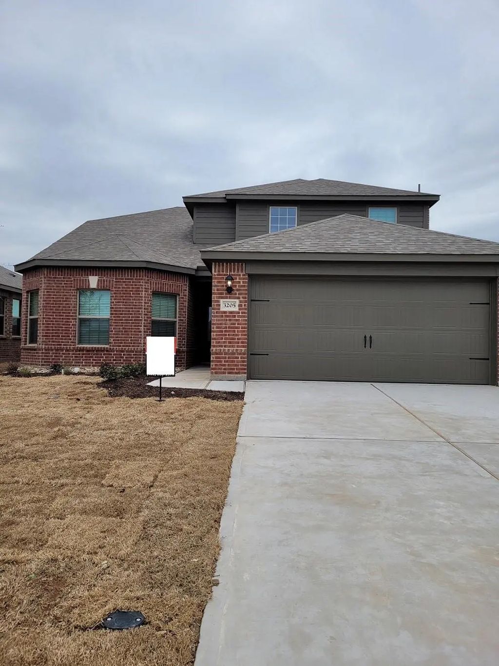 3205 Bowen Street, Anna