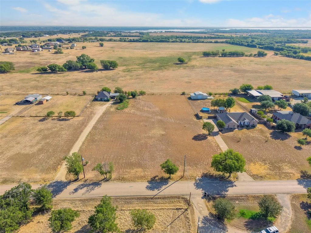 552 Dosher Lane, Woodway
