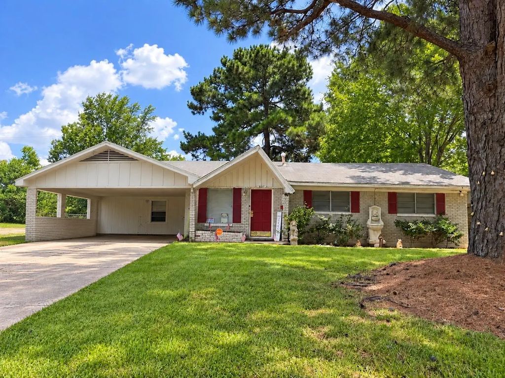 9047 Sara Lane, Shreveport