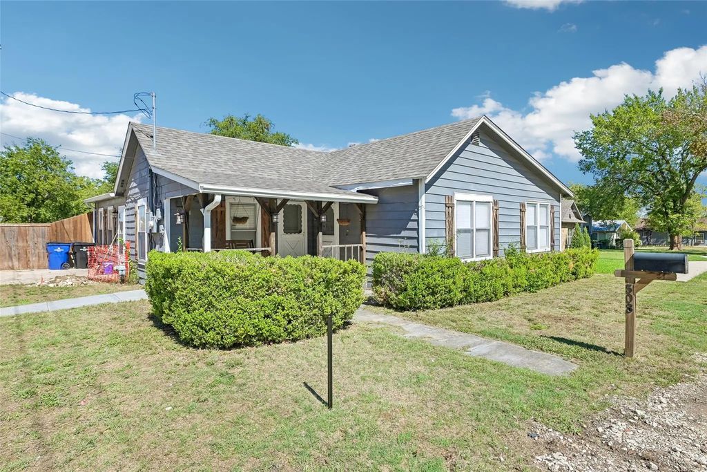 503 E Avenue F, Midlothian