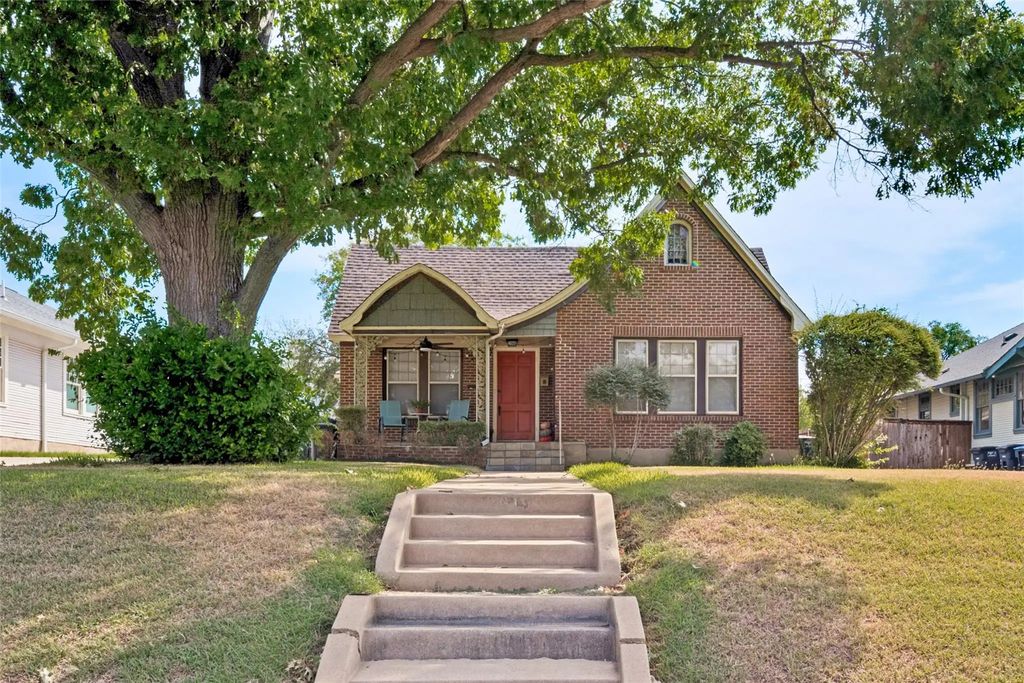 2619 S Adams, Fort Worth