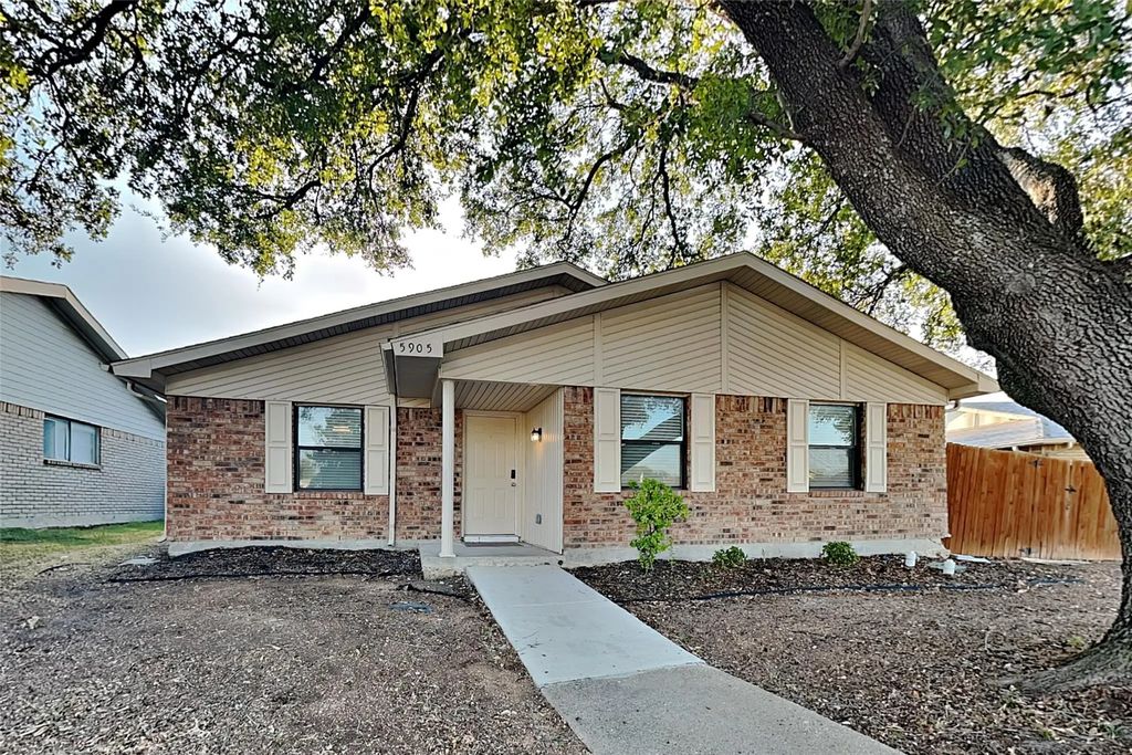 5905 Cedar Lane, Rowlett