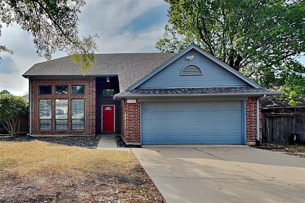 4504 Westchase Circle, Grapevine