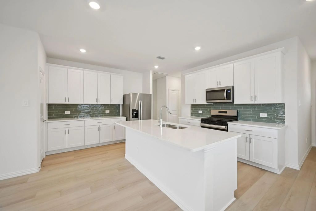 123 Winchester Hill Lane, Princeton