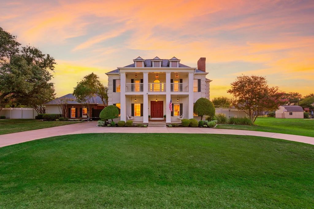 1849 Pearson Crossing, Keller