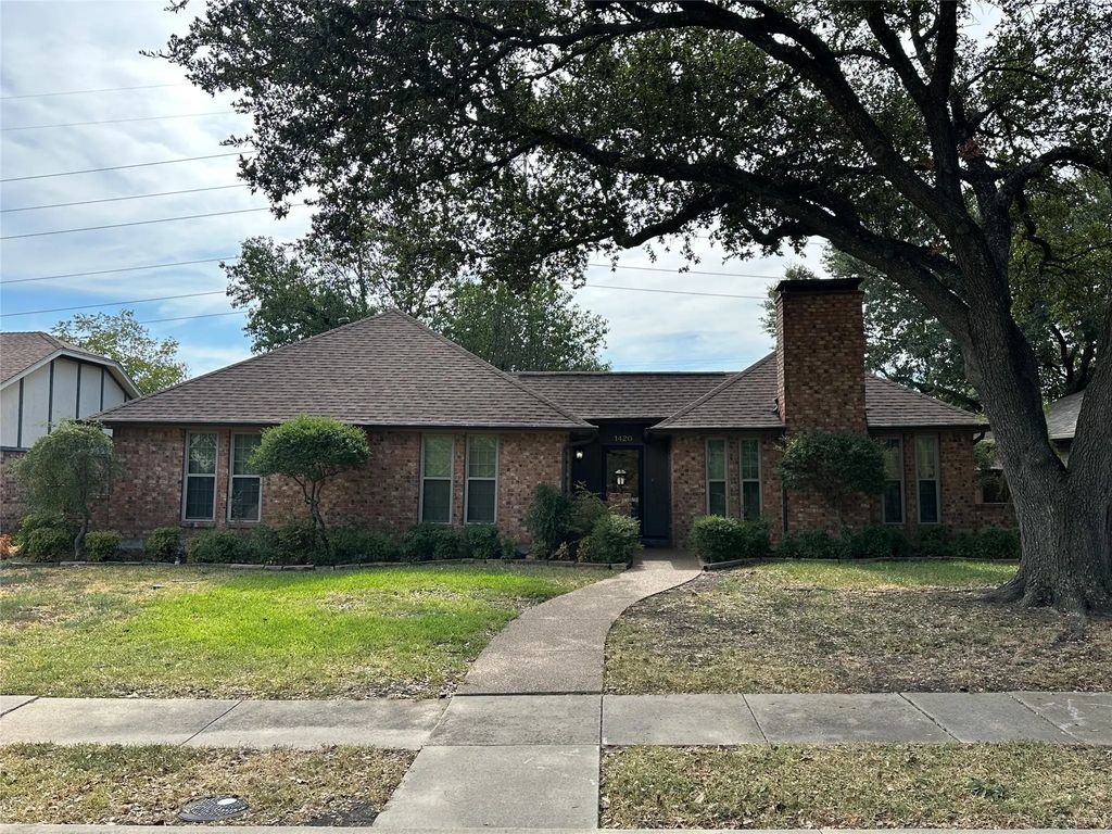 1420 Oxford Place, Mesquite
