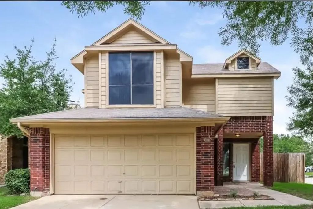 6941 Brixham Drive, North Richland Hills