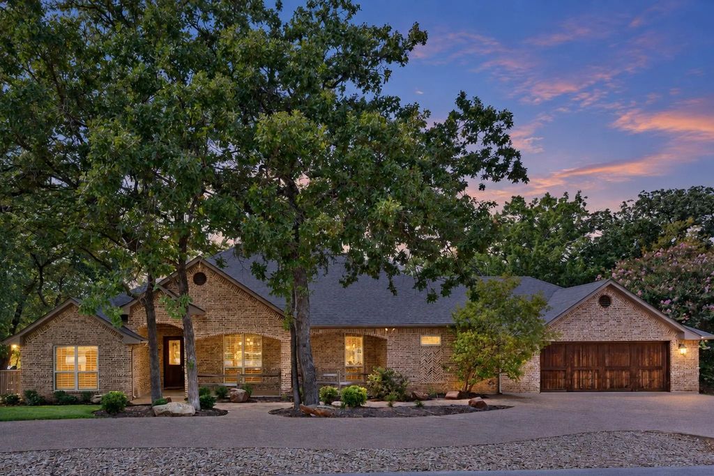6318 Sonora Drive, Granbury