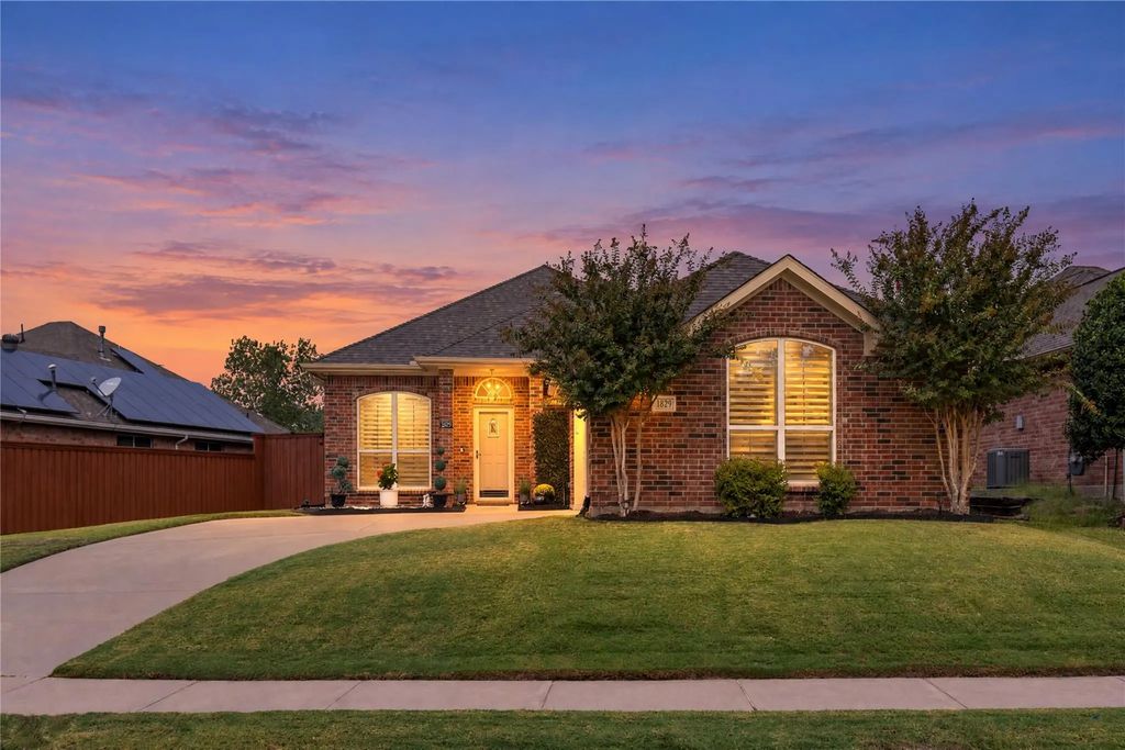 1829 Melton Drive, Carrollton