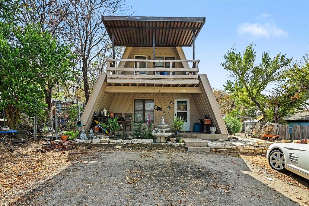 5619 Andover Street, Sansom Park