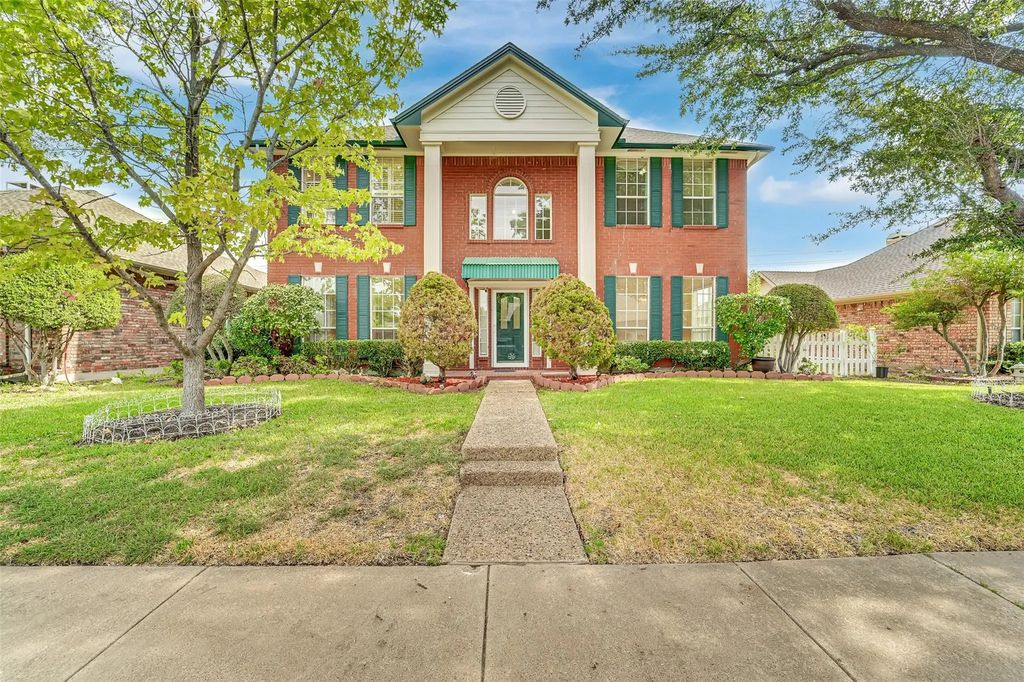 4210 Stonecastle Drive, Garland