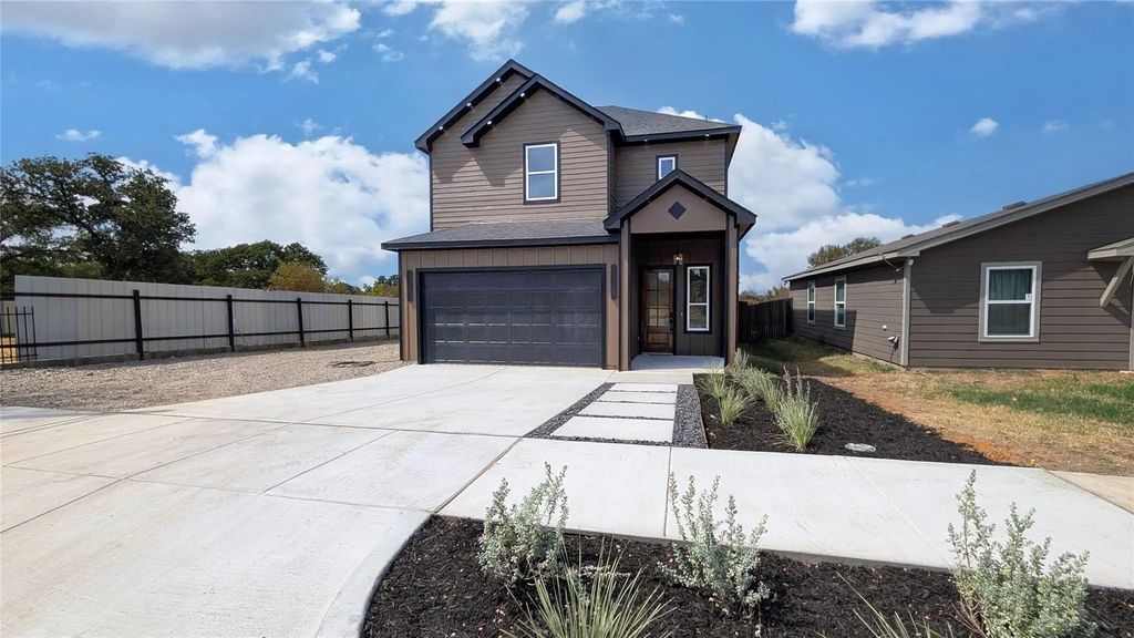 1530 Langston Street, Fort Worth