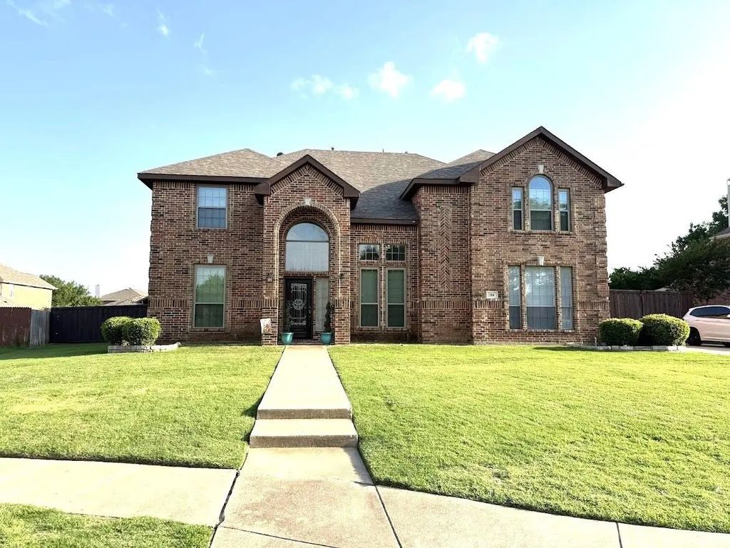 104 Misty Glen Lane, Murphy