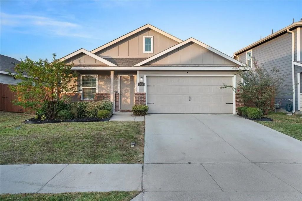 2918 Acacia Drive, Heartland