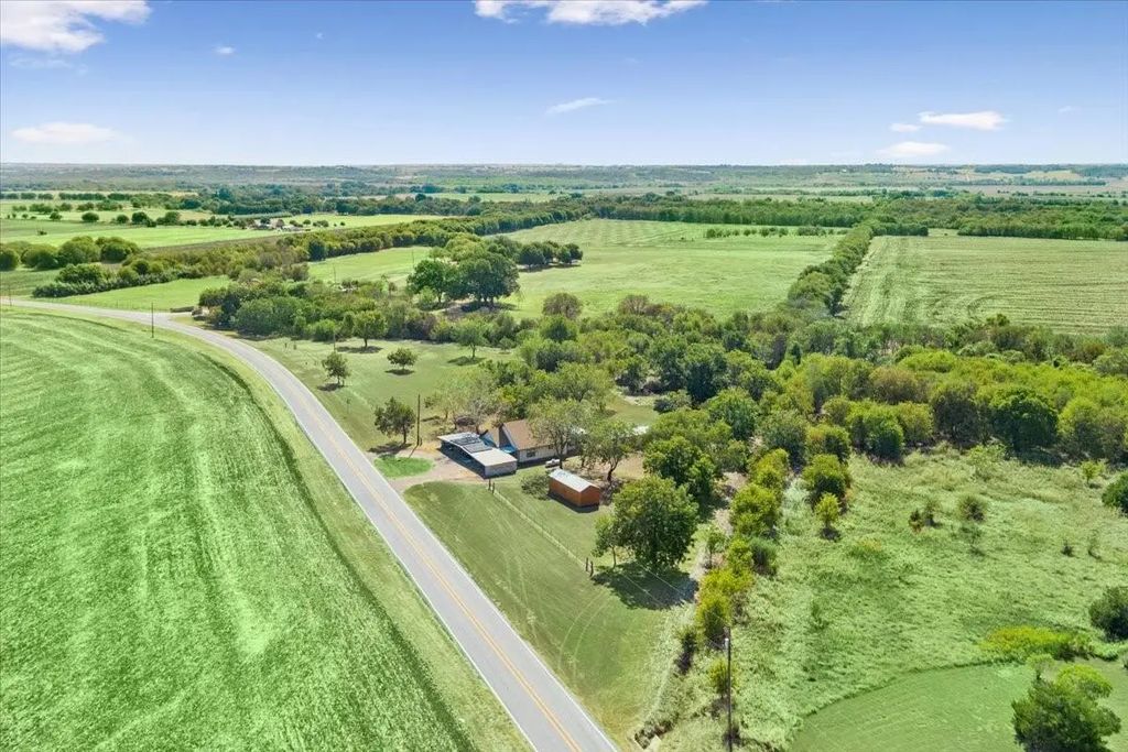 4246 Old Caufield Ranch Road, McGregor