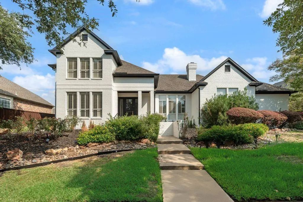 2217 Clearspring Drive S, Irving